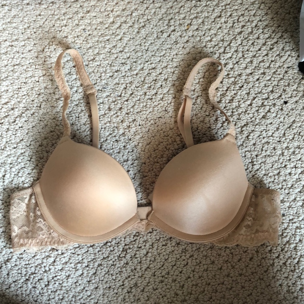 Victoria secret nude push up bra